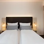 Szálloda Am Campus 4*