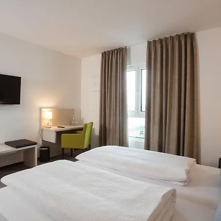 Am Campus 4* إنغولشتات